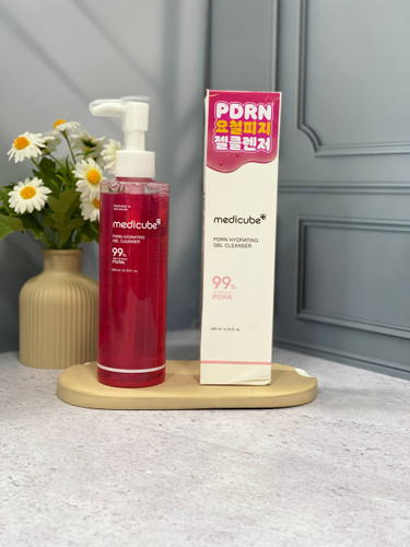 ژل شوینده ابرسان PDRN مدیکیوب